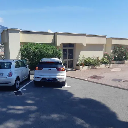 Апартаменты Climatisee, Belle Vue, 5min De La Plage.